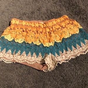Umgee lace shorts